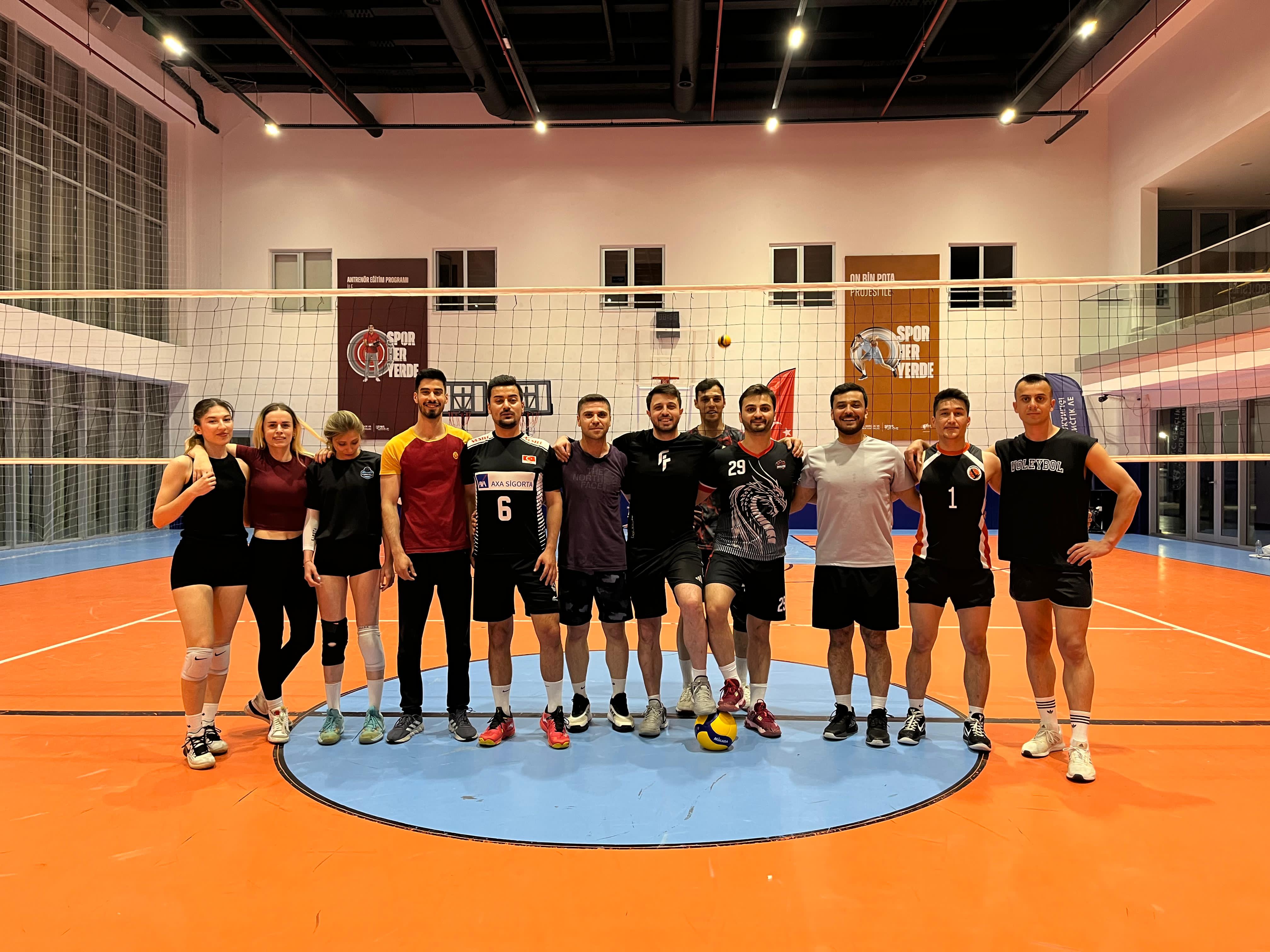 Holly Sport Voleybol etkinliği 16