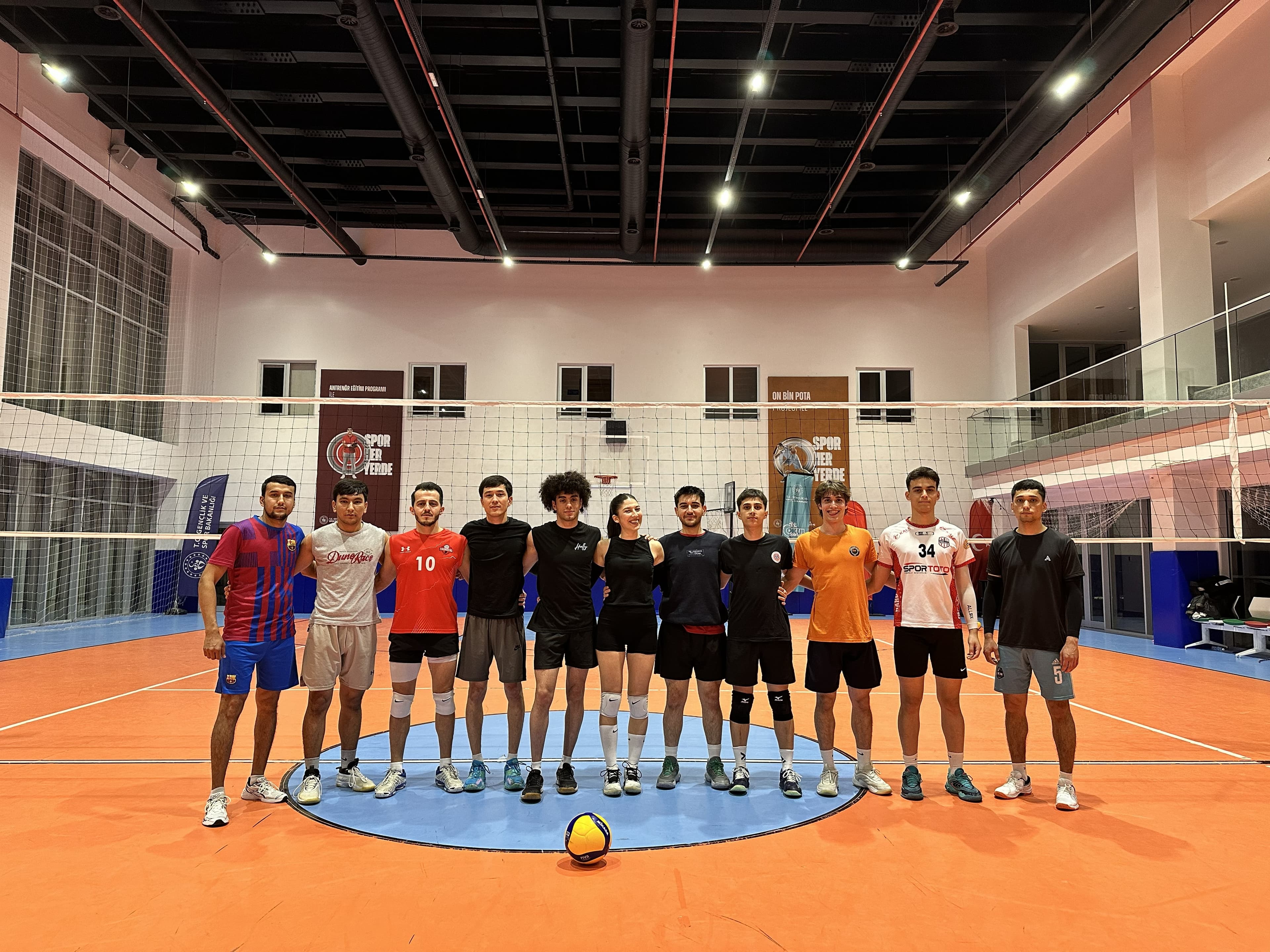 Holly Sport Voleybol etkinliği 3